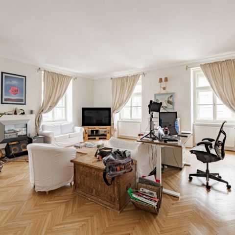 Budapest | District 5 | 2 bedrooms |  170.171.000 HUF (€449.000) | #0222