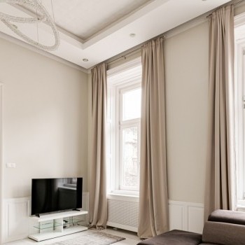 Budapest | District 6 | 2 bedrooms |  €2.600 (980.000 HUF) | #026634