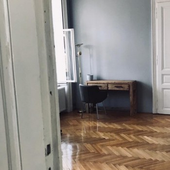 Budapest | District 5 | 2 bedrooms |  €900 (330.000 HUF) | #067076