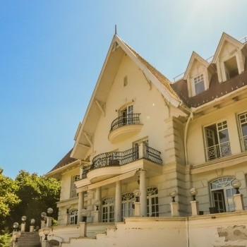 Budapest | District 2 | 9 bedrooms |  1.950.000.000 HUF (€5.000.000) | #081553