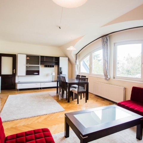 Budapest | District 2 | 5 bedrooms |  €1.600 (660.000 HUF) | #101009