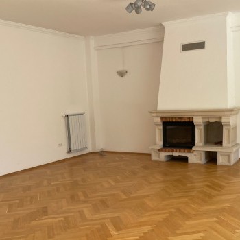 Budapest | District 2 | 5 bedrooms |  €4.500 (1.710.000 HUF) | #101943