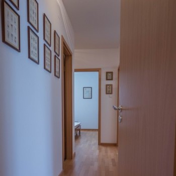 Budapest | District 12 | 4 bedrooms |  €2.200 (830.000 HUF) | #101947