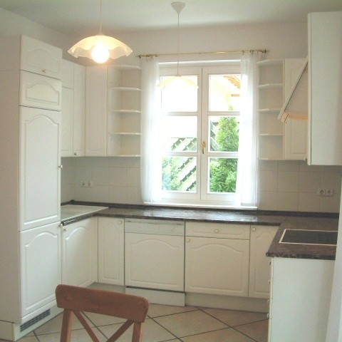 Budapest | District 2A | 4 bedrooms |  €2.600 (1.000.000 HUF) | #102043