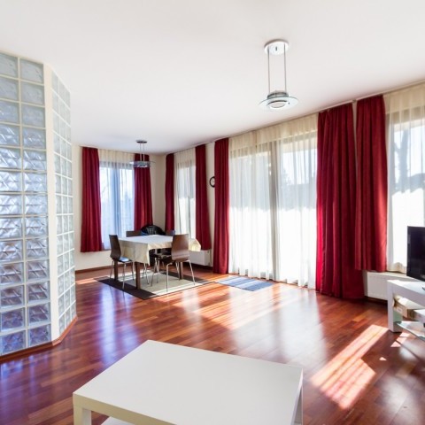 Budapest | District 2 | 2 bedrooms |  €1.100 (410.000 HUF) | #102434