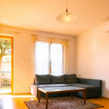 Budapest | District 3 | 2 bedrooms |  €1.000 (380.000 HUF) | #102720