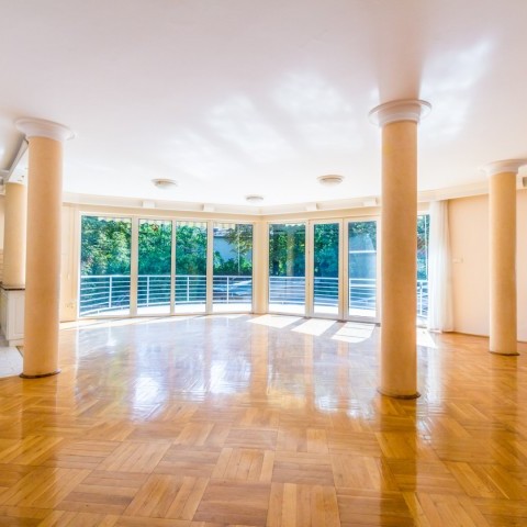 Budapest | District 12 | 4 bedrooms |  €2.200 (820.000 HUF) | #102765