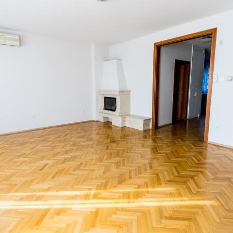 Budapest | District 2 | 3 bedrooms |  €4.500 (1.700.000 HUF) | #103082