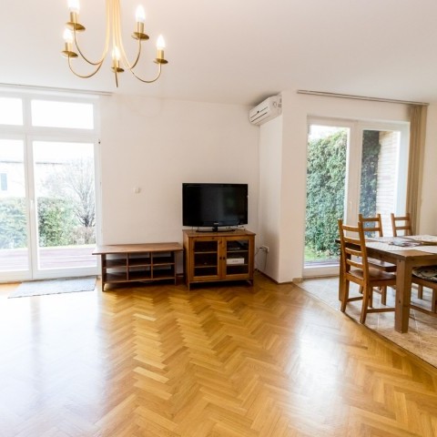 Budapest | District 2 | 4 bedrooms |  €3.000 (1.160.000 HUF) | #104017