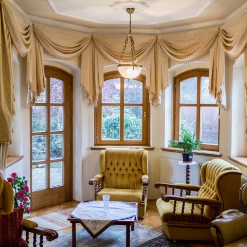 Budapest | District 2 | 6 bedrooms |  €2.200 (860.000 HUF) | #104532