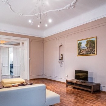 Budapest | District 5 | 1 bedrooms |  €2.000 (740.000 HUF) | #105177