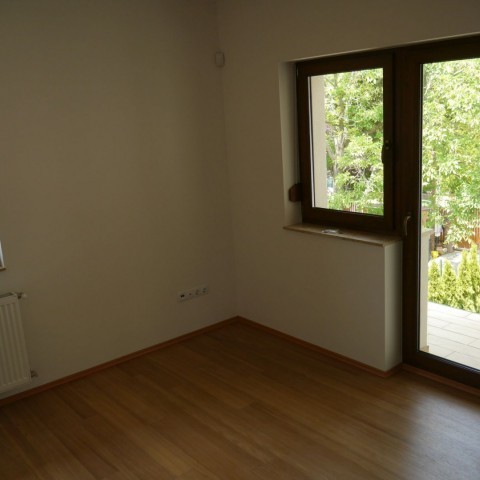 Budapest | District 2A | 5 bedrooms |  4 200 EUR | #10597