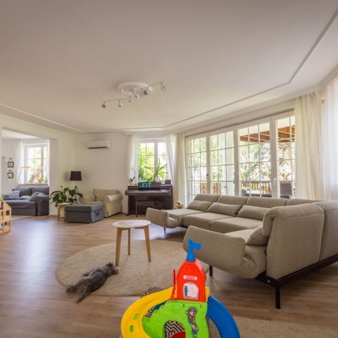 Budapest | District 3 | 5 bedrooms |  459.000.000 HUF (€1.170.900) | #106116