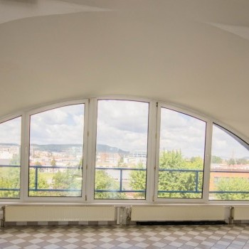 Budapest | District 13 | 3 bedrooms |  €1.265 (480.000 HUF) | #12508
