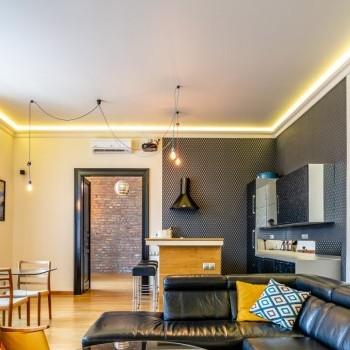 Budapest | District 6 | 2 bedrooms |  €1.400 (530.000 HUF) | #142986