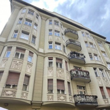 Budapest | District 5 | 2 bedrooms |  78.950.000 HUF (€208.900) | #196272