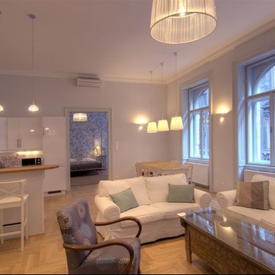 Budapest | District 6 | 2 bedrooms |  117.000.000 HUF (€300.000) | #2493
