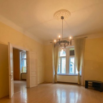 Budapest | District 6 | 3 bedrooms |  96.500.000 HUF (€247.400) | #339650