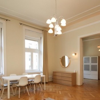 Budapest | District 2 | 2 bedrooms |  €1.200 (470.000 HUF) | #35148