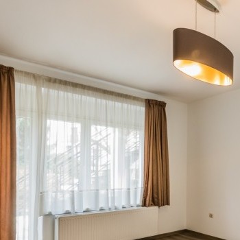 Budapest | District 3 | 4 bedrooms |  2 000 EUR | #392925