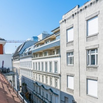 Budapest | District 6 | 2 bedrooms |  €1.500 (570.000 HUF) | #49731