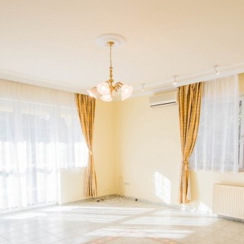 Budapest | District 2A | 6 bedrooms |  €3.400 (1.260.000 HUF) | #499924