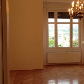 Budapest | District 5 | 2 bedrooms |  €1.200 (450.000 HUF) | #53885