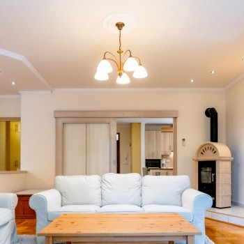 Budapest | District 1 | 3 bedrooms |  €1.700 (640.000 HUF) | #548436