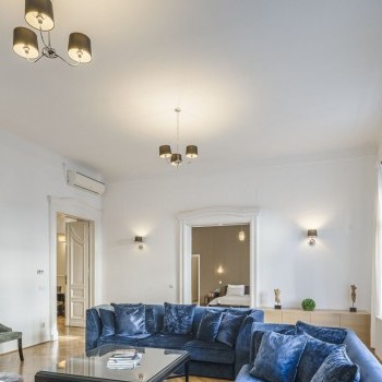 Budapest | District 5 | 4 bedrooms |  €4.500 (1.760.000 HUF) | #571807