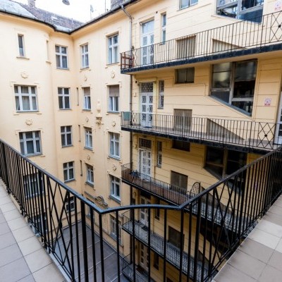 Budapest | District 7 | 3 bedrooms |  €1.450 (570.000 HUF) | #58866