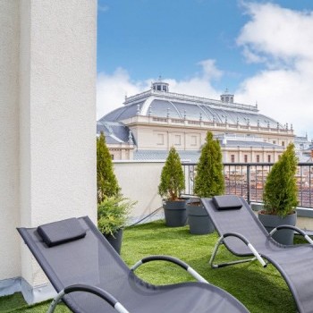 Budapest | District 6 | 2 bedrooms |  €2.400 (920.000 HUF) | #60720