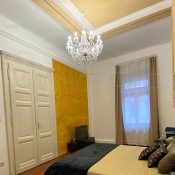 Budapest | District 5 | 2 bedrooms |  €1.500 (570.000 HUF) | #664962