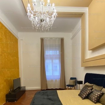 Budapest | District 5 | 2 bedrooms |  €1.500 (570.000 HUF) | #664962