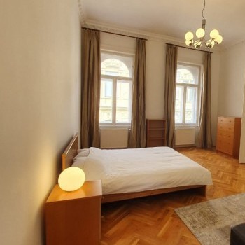 Budapest | District 8 | 2 bedrooms |  €1.100 (420.000 HUF) | #67825