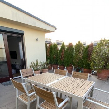Budapest | District 6 | 3 bedrooms |  €3.500 (1.330.000 HUF) | #9368