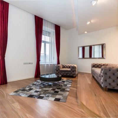 Budapest | District 5 | 2 bedrooms |  €2.600 (1.020.000 HUF) | #97679